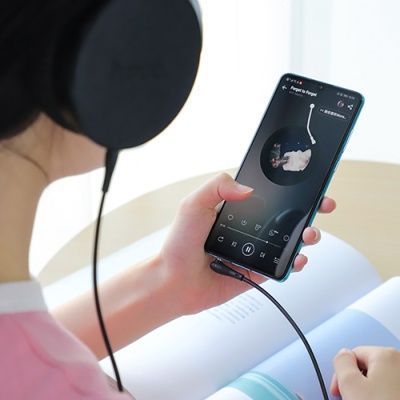 Кабель AUX Hoco UPA15 Audio + микрофон 1m (Черный) UPA15 фото